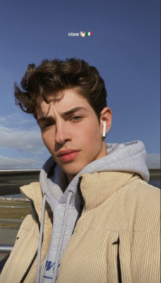 Luca R.